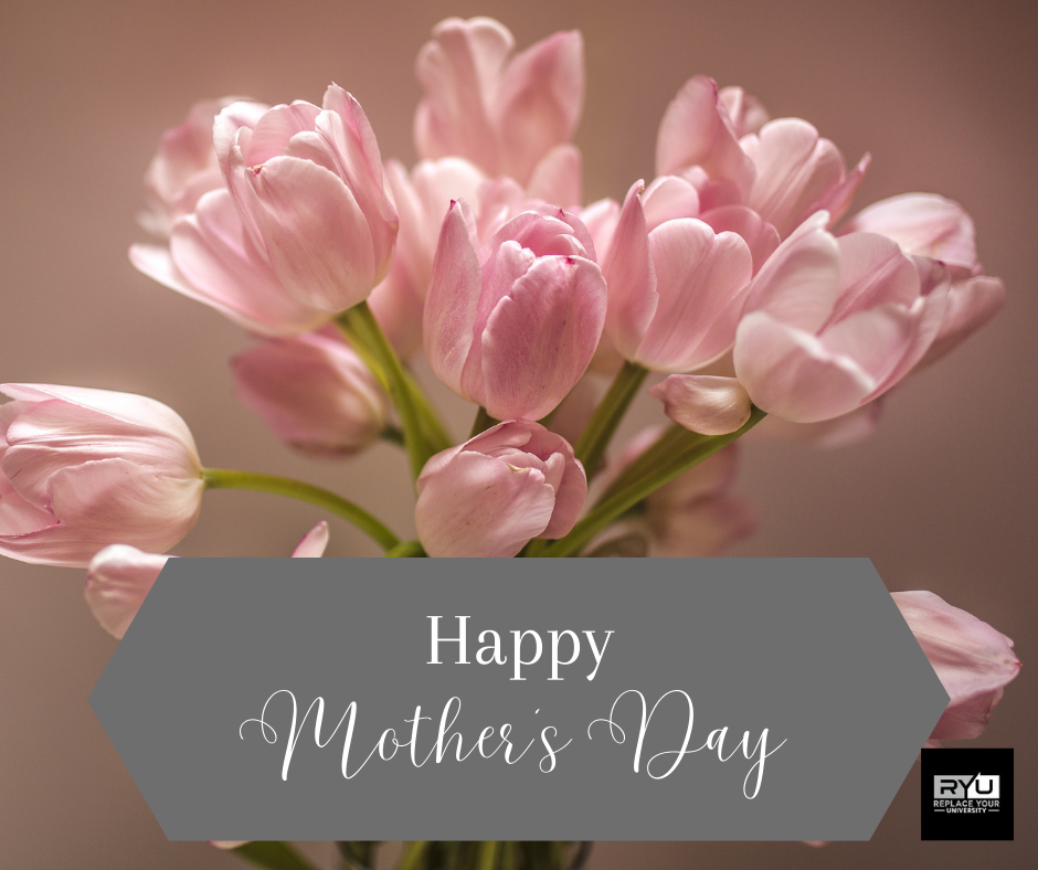 pink modern happy mothers day (Facebook Post)